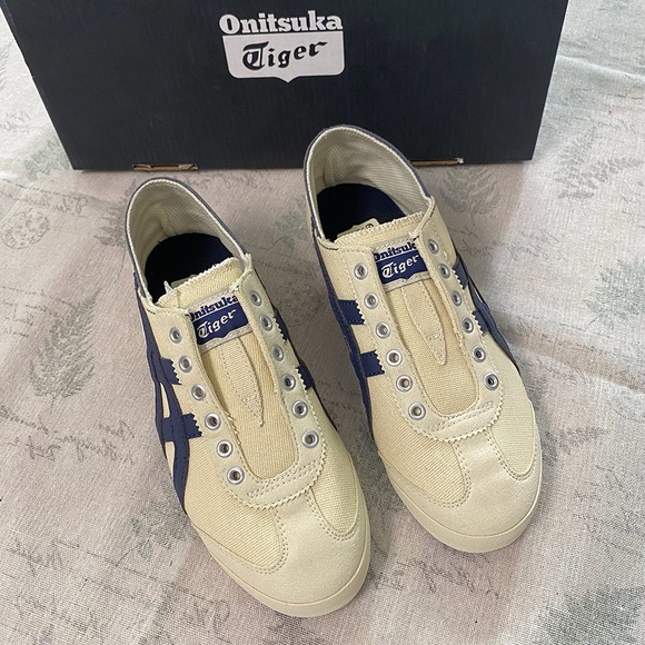 Onitsuka Tiger Mexico 66 Slip On Fabric Flat Sneakers Natural/Navy - Picture 7 of 7